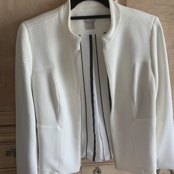 Chico size 0, jacket and matching top. - Picture 2 of 5